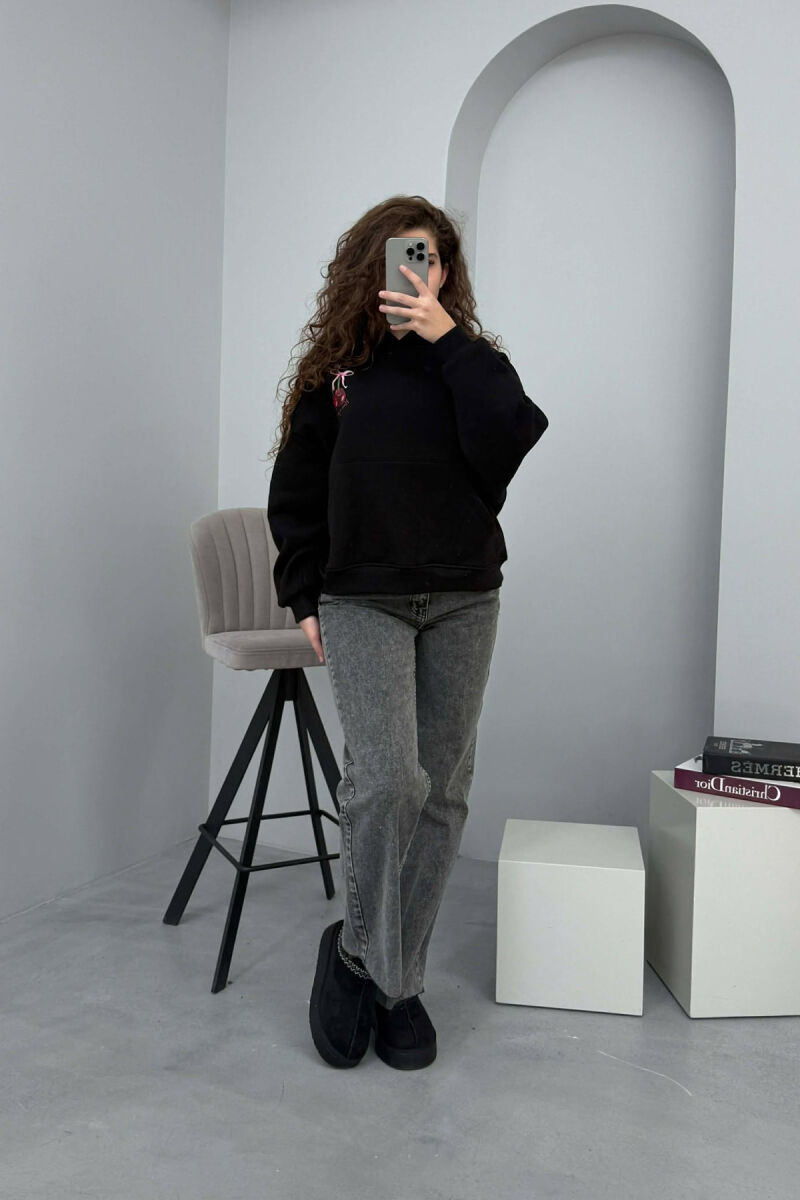 HOODIE ME DIZAJN ME QERSHI NË PJESËN PARA&MBRAPA PËR FEMRA NË NGJYRË TË ZEZË - 6