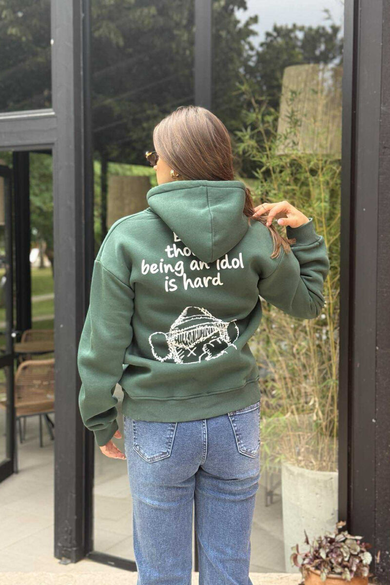 HOODIE ME PUSH DHE IMAZH &SHKRIM MBRAPA PËR FEMRA NË NGJYRËN JESHILE - 3
