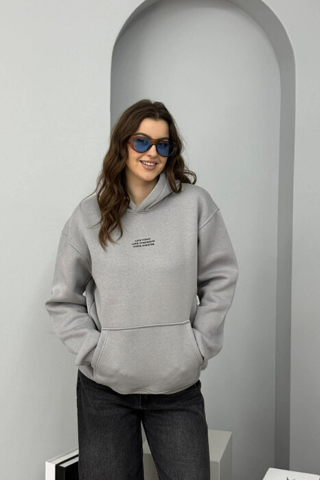 HOODIE ME PUSH DHE SHKRIME NE PJESEN PARA PER FEMRA NE NGJYRE GRI - 2