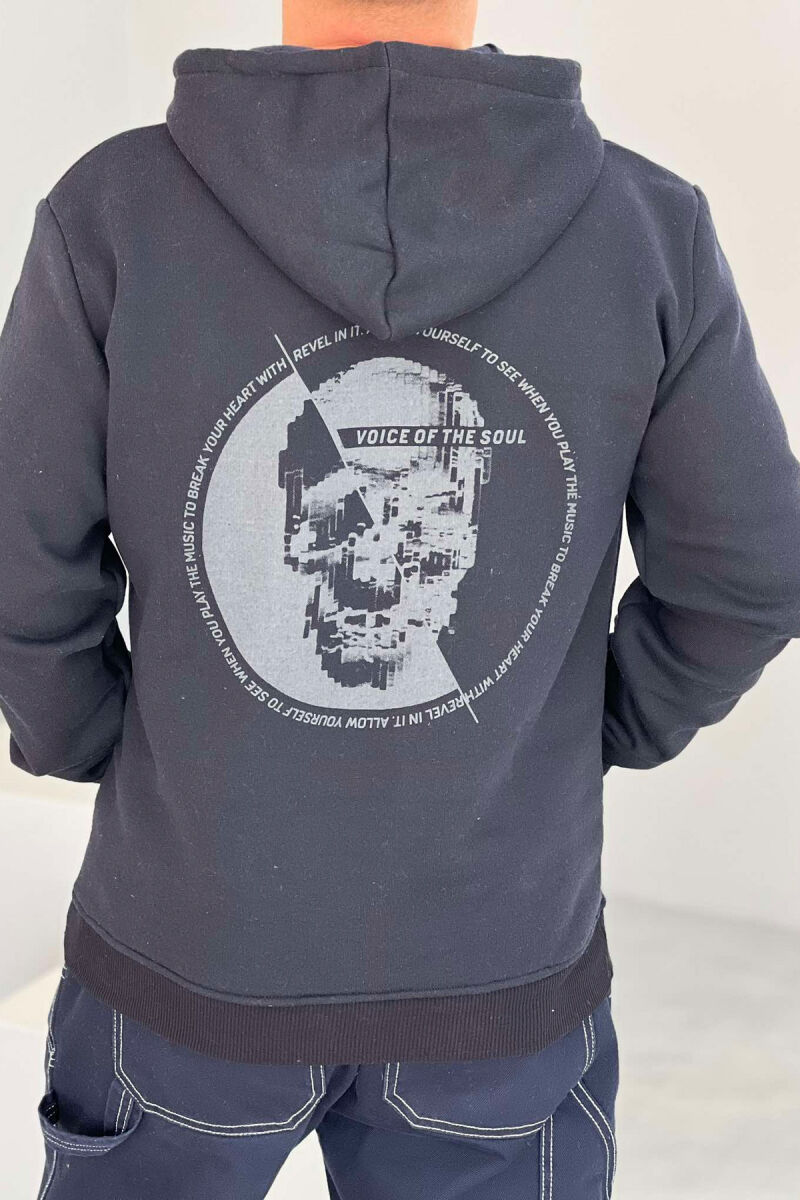 HOODIE ME PUSH DHE SHKRIME PËR MESHKUJ NË NGJYRËN BLU - 3