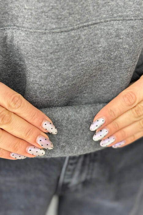 HOODIE ME PUSH ME SHKRIME NE PJESEN E PASME PER FEMRA NE NGJYRE GRI TE ERRET - 5