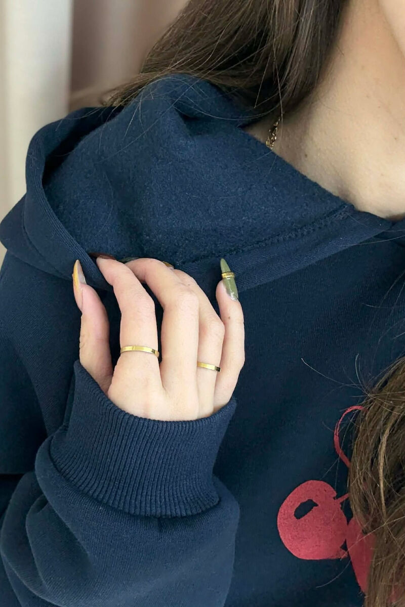 HOODIE ME PUSH NJE NGJYRESHE ME LOGO QERSHI PER FEMRA NE NGJYRE BLU - 3