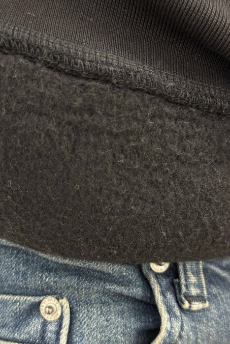 HOODIE ME PUSH NJËNGJYRËSHE DHE ME DIZANJ BASKETBOLL MBRAPA PËR MESHKUJ NË NGJYRËN E ZEZË - 2