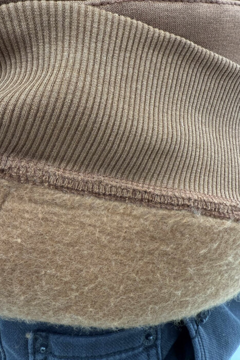 HOODIE ME PUSH NJËNGJYRËSHE DHE ME DIZANJ BASKETBOLL MBRAPA PËR MESHKUJ NË NGJYRËN KAFE - 5