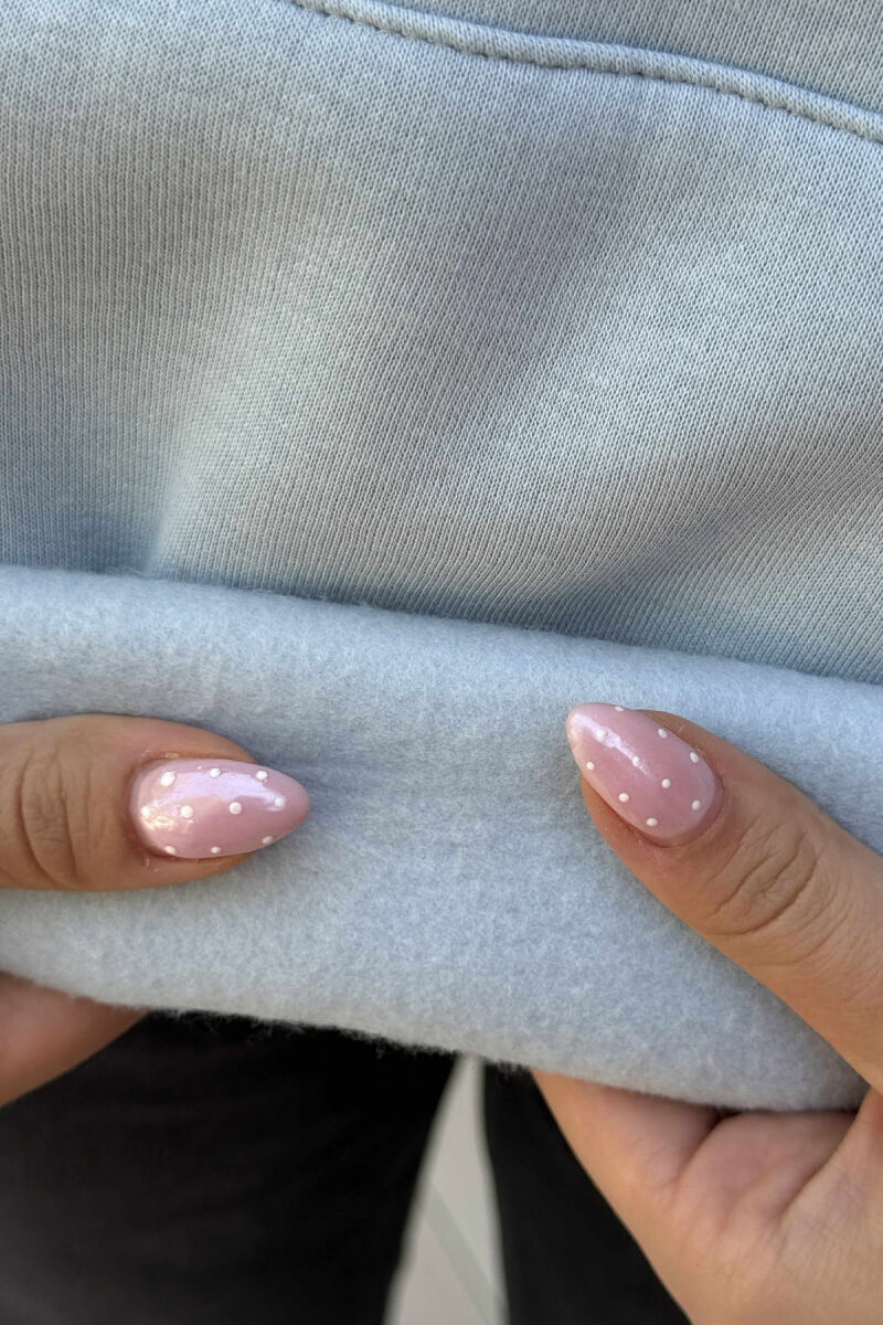 HOODIE ME PUSH NJËNGJYRËSHE PËR FEMRA NË NGJYRËN BLU TË ZBARDHUR - 5