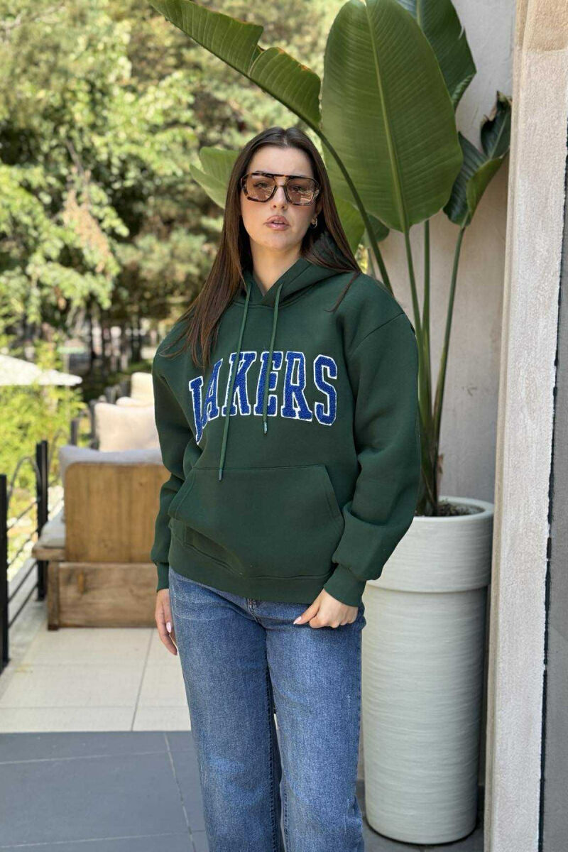 HOODIE ME PUSH NJËNGJYRËSHE DHE ME SHKRIM PARA PËR FEMRA NË NGJYRËN JESHILE - 1