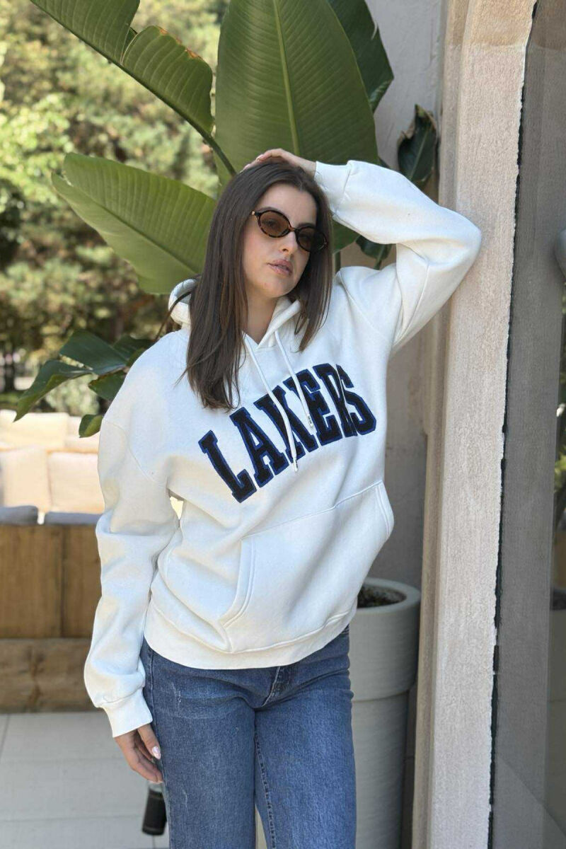 HOODIE ME PUSH NJËNGJYRËSHE DHE ME SHKRIM PARA PËR FEMRA NË NGJYRËN KREM - 2