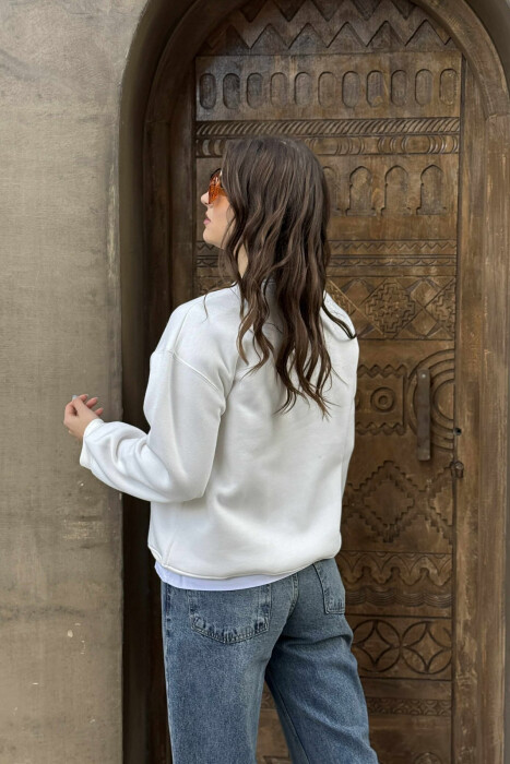 HOODIE ME PUSH PËR FEMRA NË NGJYRËN BEZHË - 4