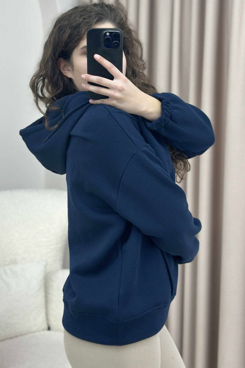 HOODIE ME PUSH PËR FEMRA NË NGJYRËN BLU E ERRËT - 5