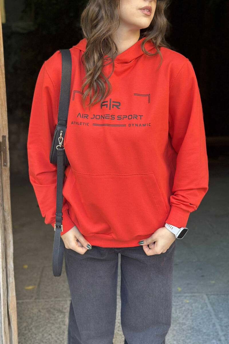 HOODIE NJË NGJYRËSHE ME DETAJIN E SHKRIMIT PARA PËR FEMRA NË NGJYRË TË KUQE - 5