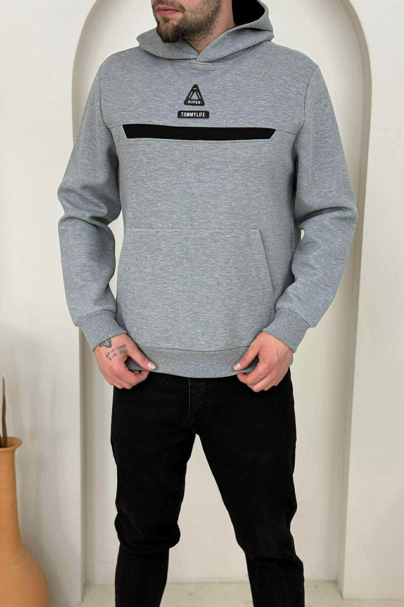 HOODIE NJË NGJYRËSHE ME LOGO NË PJESËN PARA PËR MESHKUJ NË NGJYRËN GRI - 4