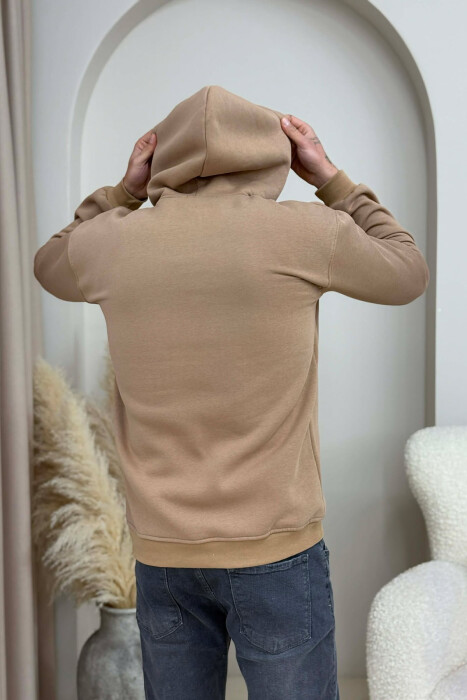 HOODIE NJE NGJYRESHE ME PUSH DHE DETAJE TE VOGLA PER MESHKUJ NE NGJYRE KAFE TE ZBARDHUR - 5