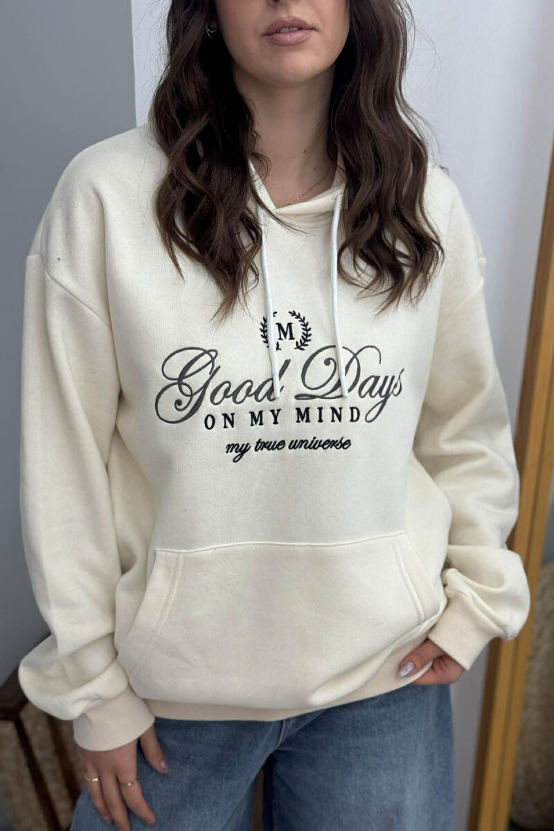 HOODIE NJE NJGYRESHE ME PUSH DHE DIZAJN NË PJESEN PARA PER FEMRA NE NGJYRE KREM - 4