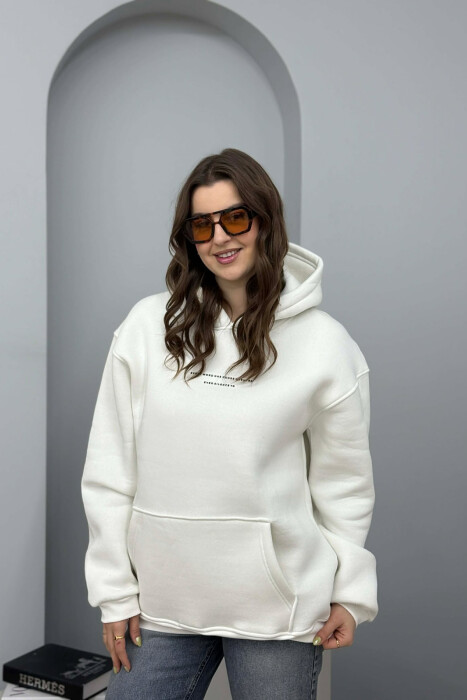 HOODIE NJE NGJYRESHE ME PUSH DHE ME SHKRIM TE THJESHTE NE PJESEN PARA PER FEMRA NE NGJYRE KREM - 3