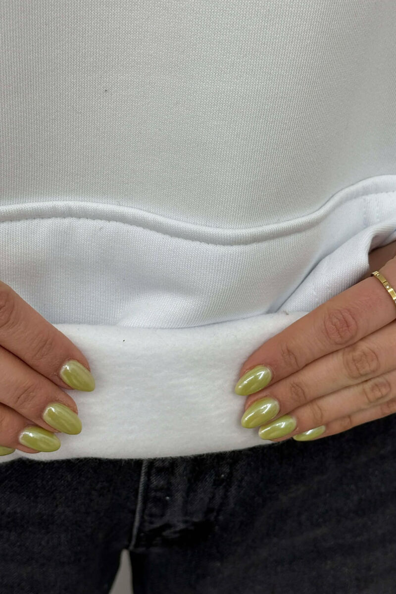 HOODIE NJE NGJYRESHE ME PUSH DHE ME SHKRIM TE THJESHTE NE PJESEN PARA PER FEMRA NE NGJYRE TE BARDHE - 2