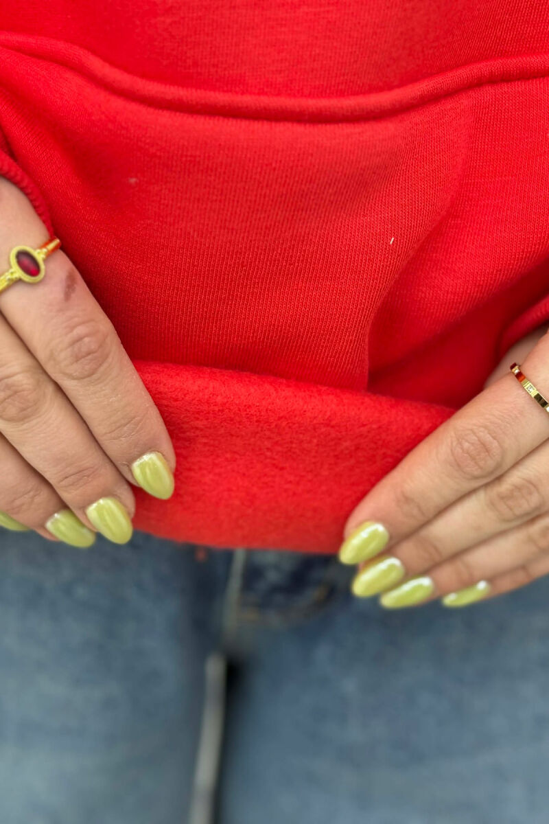 HOODIE NJE NGJYRESHE ME PUSH DHE ME SHKRIM NE PJESEN E PASME PER FEMRA NE NGJYRE TE KUQE - 4