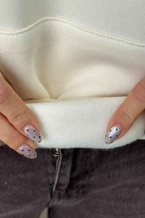 HOODIE NJE NGJYRESHE ME PUSH PER FEMRA NE NGJYRE KREM - 5