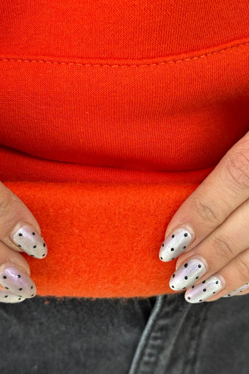 HOODIE NJE NGJYRESHE ME PUSH PER FEMRA NE NGJYRE PORTOKALLI TE ERRET - 5