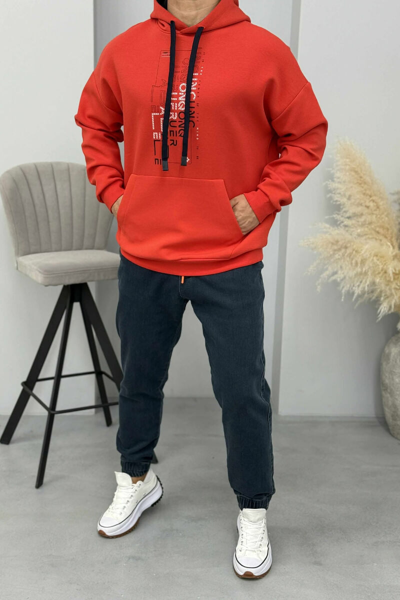 HOODIE NJËNGJYRËSHE ME DIZANJ PARA PËR MESHKUJ NË NGJYRËN E KUQE - 1