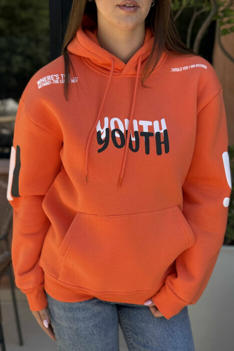 HOODIE NJËNGJYRËSHE ME PUSH DHE SHKRIM PËR FEMRA NË NGJYRËN PORTOKALLI - 3