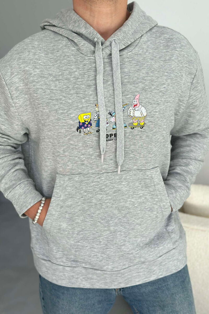 HOODIE PËR MESHKUJ ME DIZENJO SPONGEBOB NË NGJYRËN GRI TË ZBARDHUR - 2