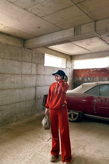 SET I THJESHTË PËR FEMRA NË NGJYRËN PORTOKALLI - KLAUDIO FASHION