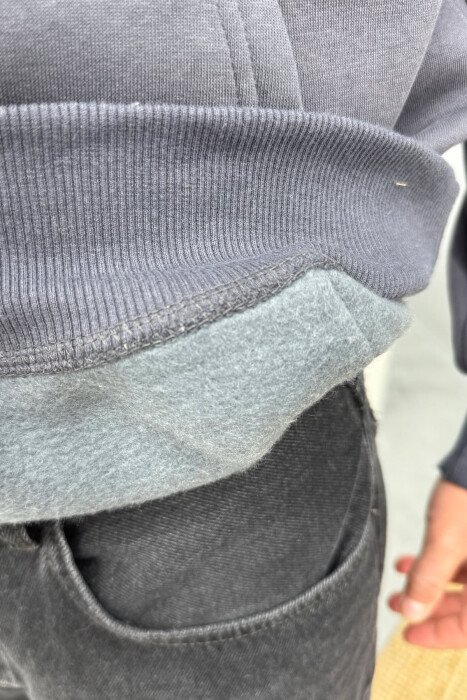 HOODIE ME PUSH DHE ME SHKRIME PER MESHKUJ NE NGJYRE GRI TE ERRET - 5