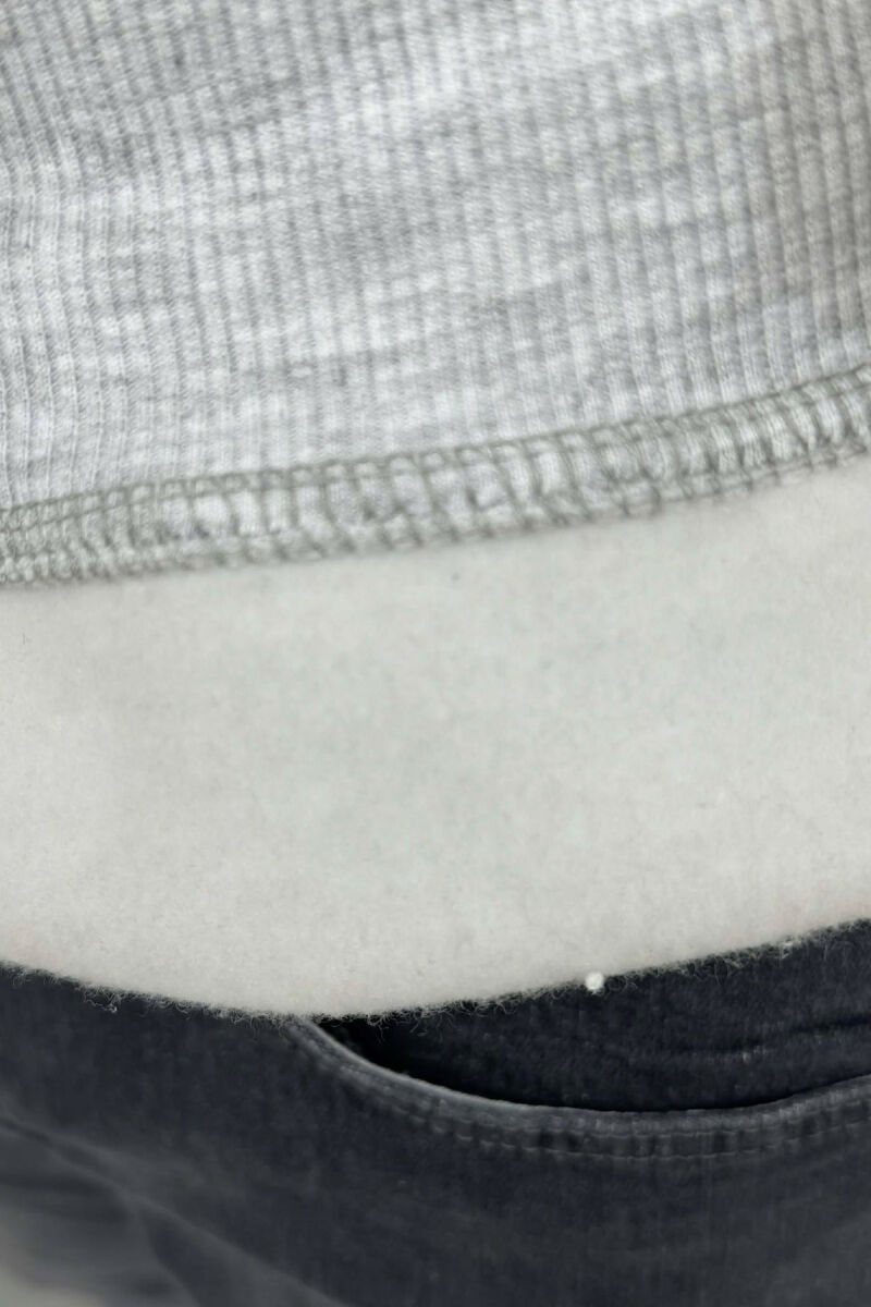 HOODIE ME PUSH DHE ME SHKRIME PER MESHKUJ NE NGJYRE GRI TE ZBARDHUR - 4