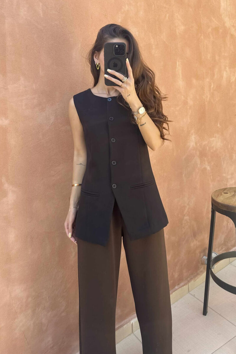 JELEK I THJESHTË NJË NGJYRËSH PËR FEMRA NË NGJYRËN E ZEZË - 2