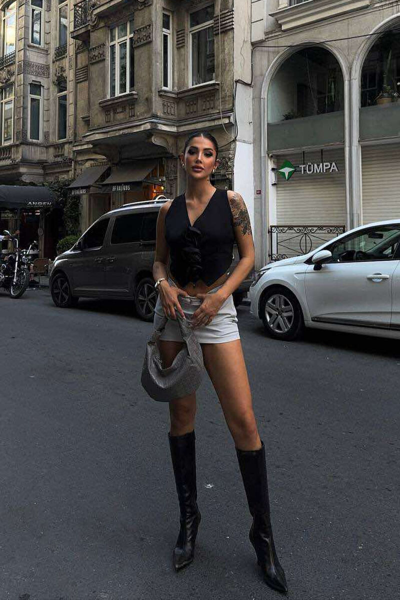 JELEK ME DETAJIN E KOPSAVE NË FORMË LULESH PËR FEMRA NË NGJYRËN E ZEZË - 2