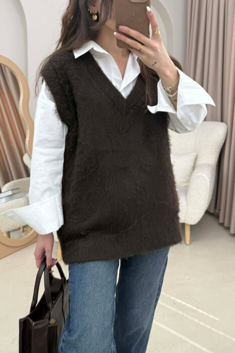 JELEK NJE NGJYRESH ME JAKE V PER FEMRA NE NGJYRE KAFE - 3