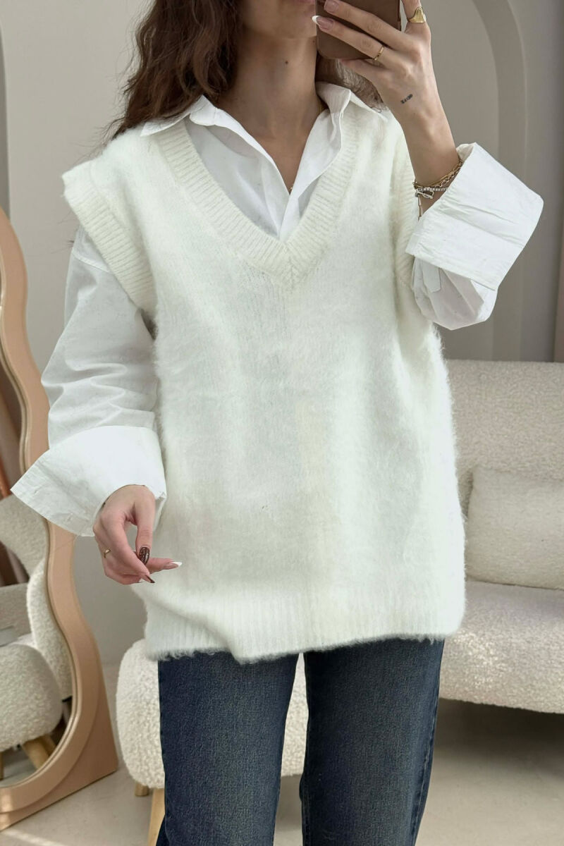 JELEK NJE NGJYRESH ME JAKE V PER FEMRA NE NGJYRE TE BARDHE - 3