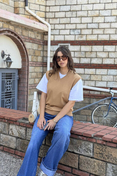 JELEK NJË NGJYRËSH ME JAKE V PËR FEMRA NË NGJYRËN KAFE TË ZBARDHUR - 8