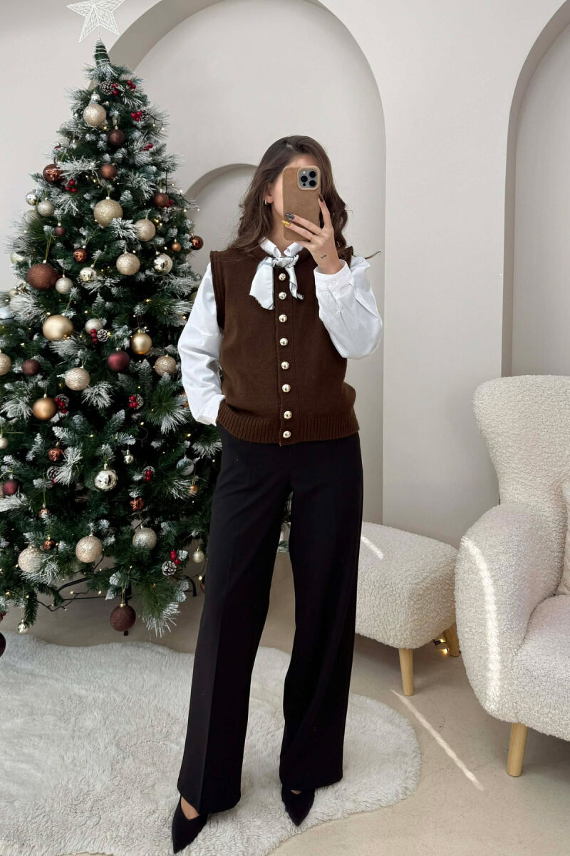 JELEK NJË NGJYRËSH PA MËNGË ME KOPSA PËR FEMRA NË NGJYRË KAFE - 1