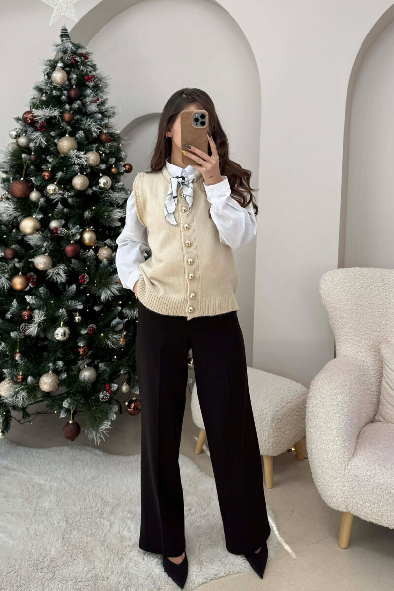 JELEK NJË NGJYRËSH PA MËNGË ME KOPSA PËR FEMRA NË NGJYRË KREM - 1