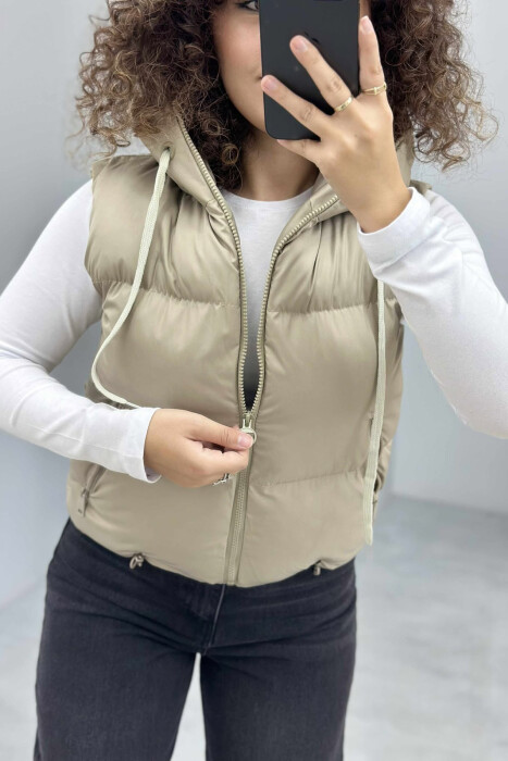 JELEK NJËNGJYRËSH ME KAPUC DHE ZINXHR PËR FEMRA NË NGJYRËN BEZHË TË ERRËT - 3