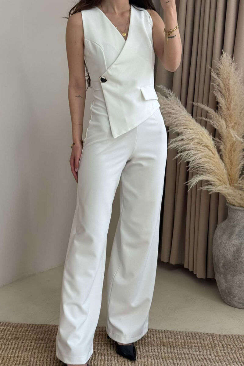 JUMPSUIT NJË NGJYRËSH I THJESHTË PËR FEMRA NË NGJYRËN E BARDHË - 3