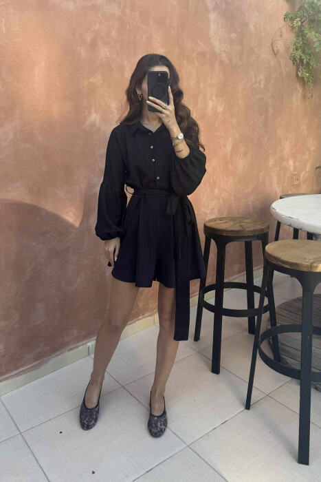 JUMPSUIT NJË NGJYRËSH ME KOPSA DHE LIDHËSE PËR FEMRA NË NGJYRËN E ZEZË - 2