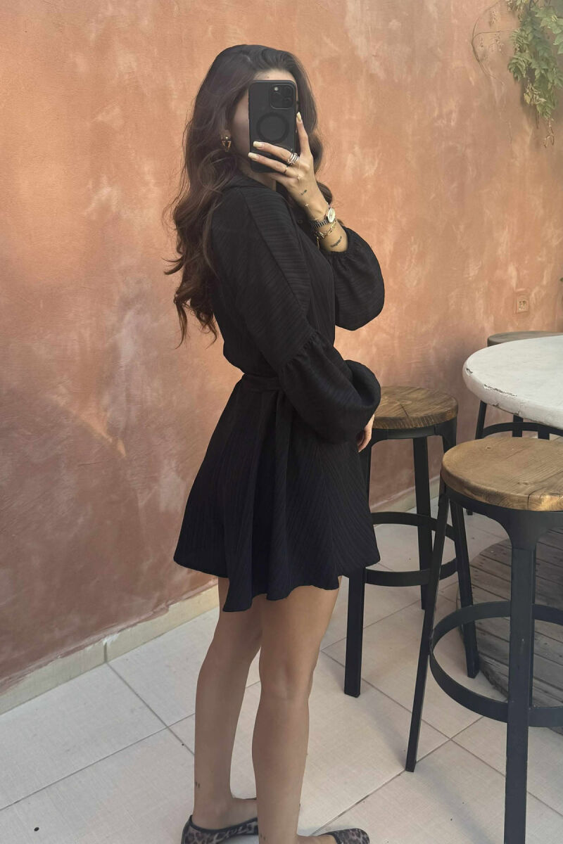 JUMPSUIT NJË NGJYRËSH ME KOPSA DHE LIDHËSE PËR FEMRA NË NGJYRËN E ZEZË - 4