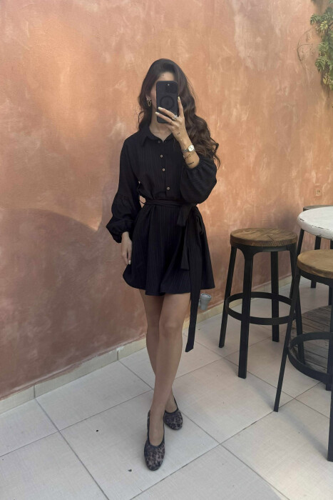 JUMPSUIT NJË NGJYRËSH ME KOPSA DHE LIDHËSE PËR FEMRA NË NGJYRËN E ZEZË - 3