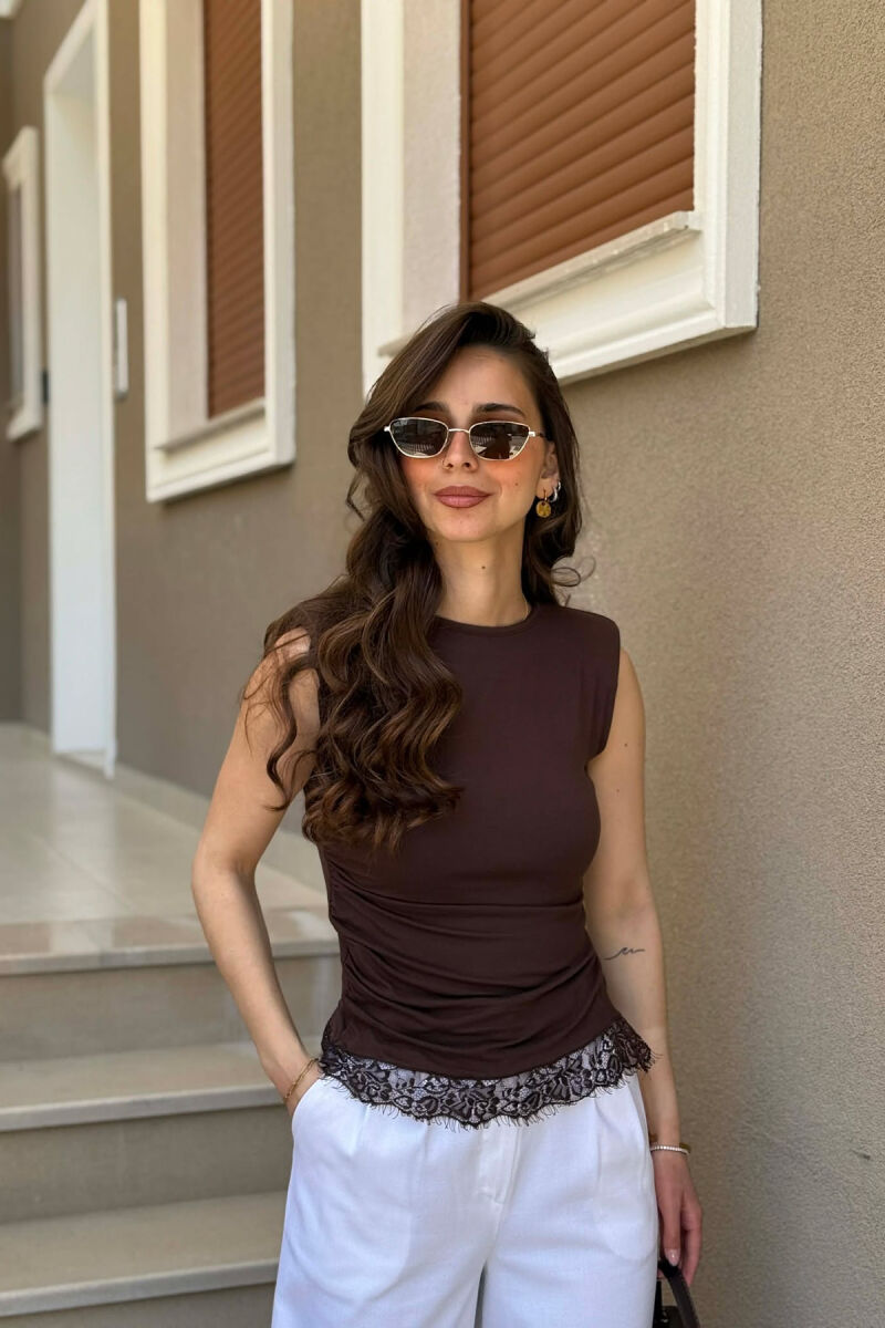 KANATJERE ME DETAJ DANTELLE PER FEMRA NE NGJYRE KAFE - 1