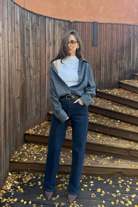 KEMISHE E THJESHTE ME DETAJE KATRORESH PER FEMRA NE NGJYRE BLU TE ERRET - 4