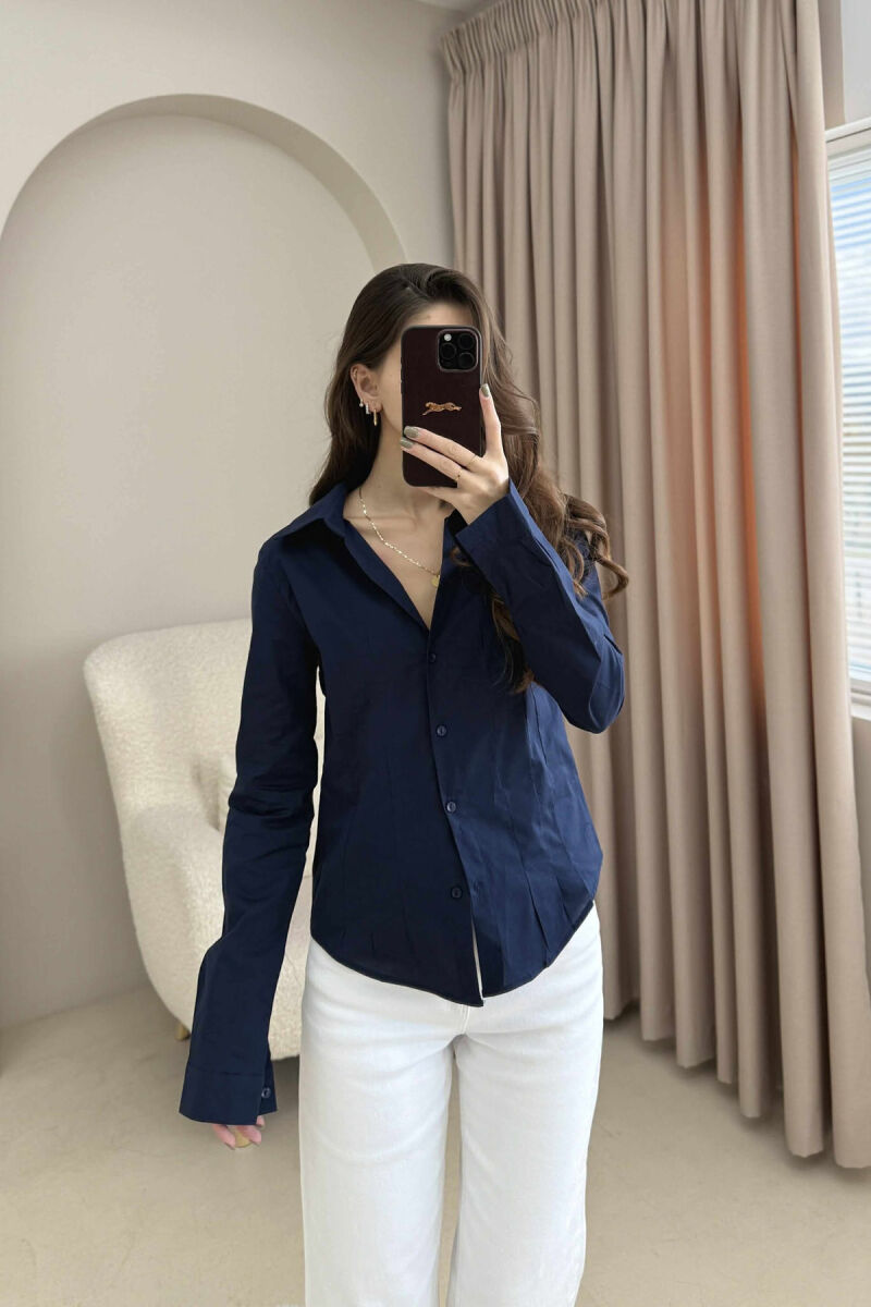 KËMISHË E THJESHTË NJË NGJYRËSHE PËR FEMRA NË NGJYRË BLU TË ERRËT - 4