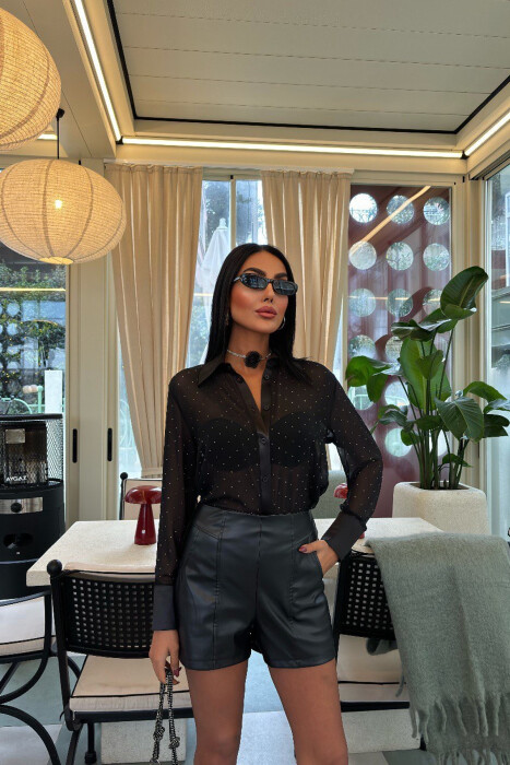 KËMISHË ME DETAJIN E GURËVE PËR FEMRA NË NGJYRËN E ZEZË - 2