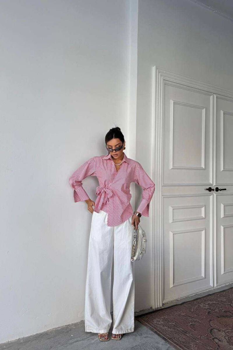 KËMISHË ME DIZAJN ME VIJA DHE LIDHESE PËR FEMRA NË NGJYRË TË KUQE - 1