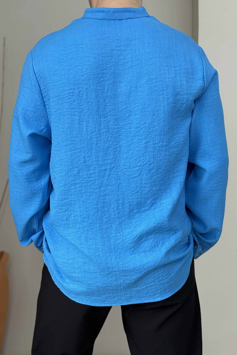 KËMISHË ME DIZAJN TË THJESHTË ME JAKË ME KOPSA PËR MESHKUJ NË NGJYRËN BLU - 2