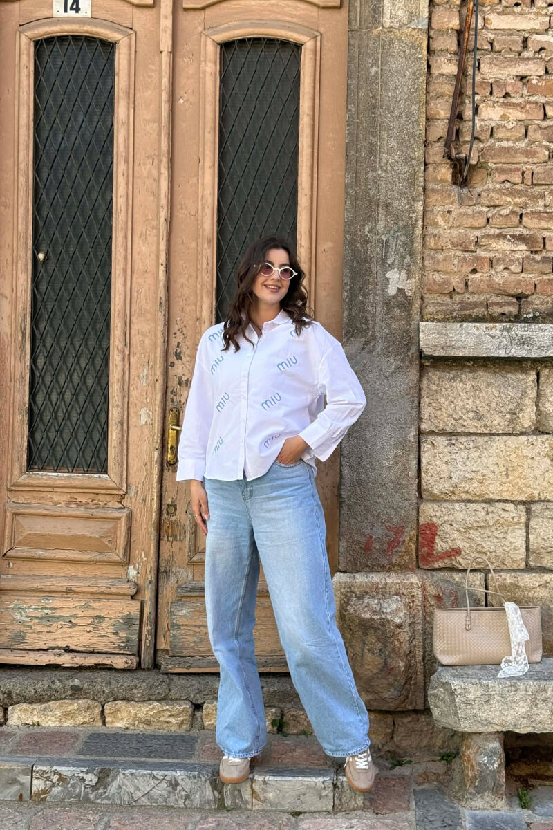 KEMISHE ME SHKRIME NE PJESEN PARA PER FEMRA NE NGJYRE TE BARDHE ME BLU - 5