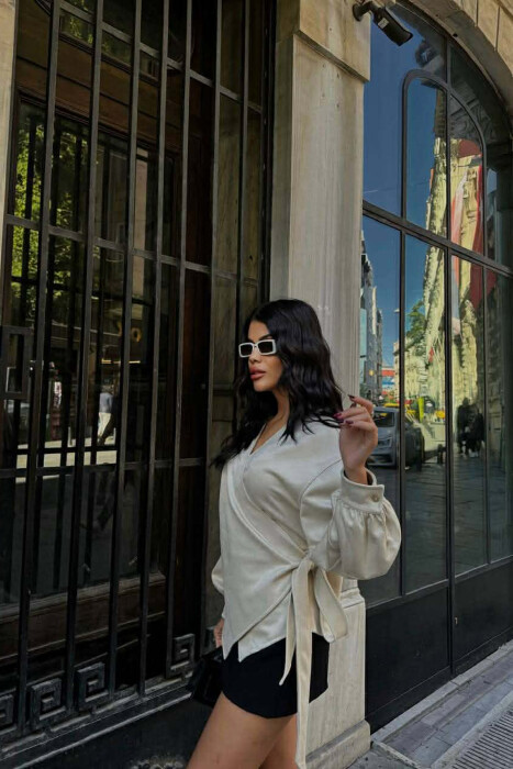 KEMISHE NJE NGJYRESHE ME DETAJIN E LIDHSEVE PER FEMRA NE NGJYRE BEZHE - 2