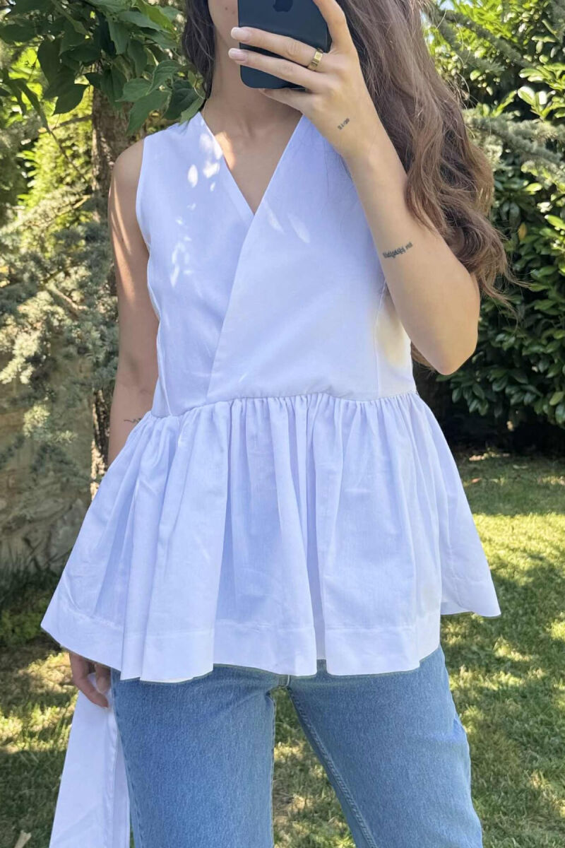 KËMISHE NJË NGJYRËSHE ME DETAJIN E LIDHSES PËR FEMRA NË NGJYRËN E BARDHË - 4