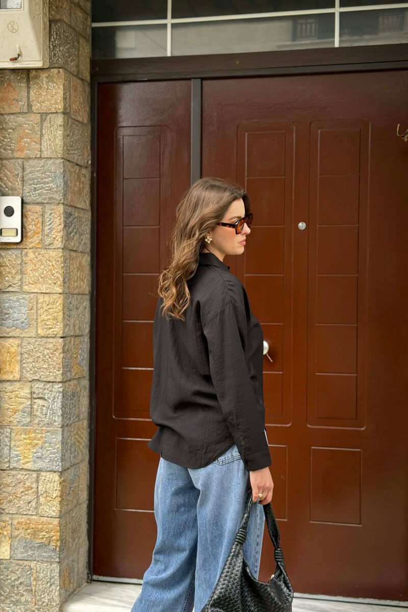 KEMISHE NJE NGJYRESHE ME LOGO PER FEMRA NE NGJYRE TE ZEZE - 3